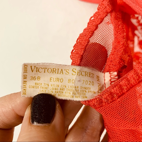 Vintage Victoria’s Secret Gold label coral lace teddy lingerie thong she… - Picture 8 of 16